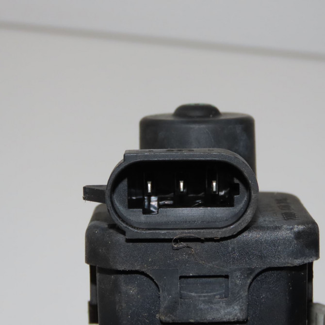 Phare gauche occasion RENAULT TWINGO I Phase 1 04-1993->08-1998 1.2i 60ch 7701040500 3