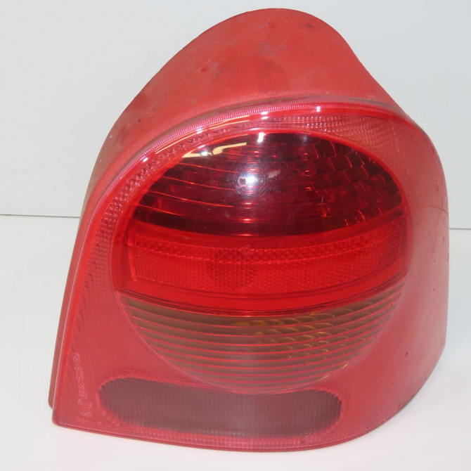 Feu arrière droit occasion RENAULT TWINGO I Phase 1 04-1993->08-1998 1.2i 60ch 7701036398 1