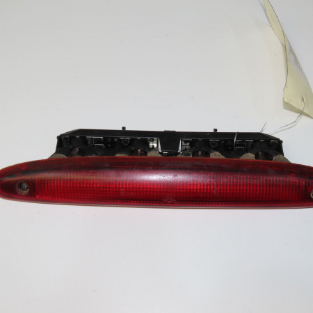 Feux stop supplementaire occasion RENAULT TWINGO I Phase 1 04-1993->08-1998 1.2i 60ch 7700416414