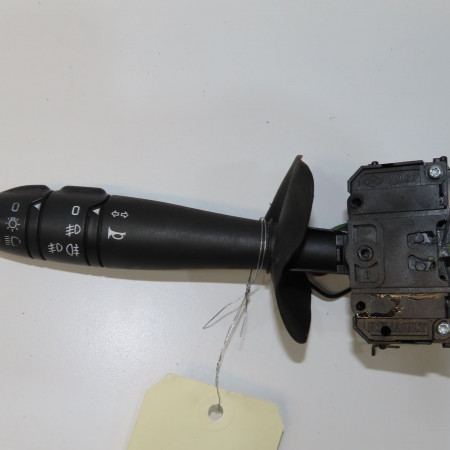 Commande clignotant occasion DACIA SANDERO I Phase 1 06-2008->10-2012 1.5 DCI 90ch 6001551361