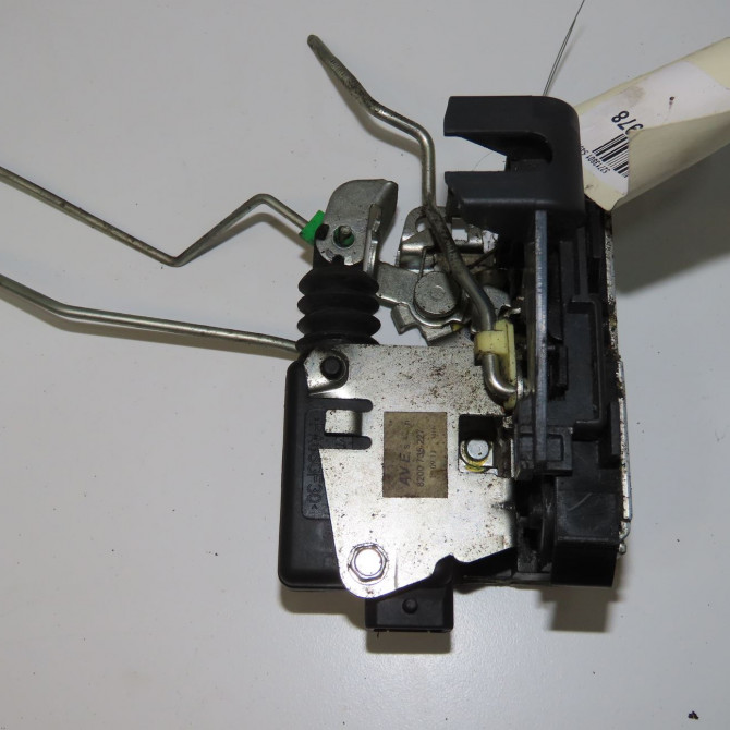 Serrure porte avg occasion DACIA SANDERO I Phase 1 06-2008->10-2012 1.5 DCI 90ch 8200735227 3