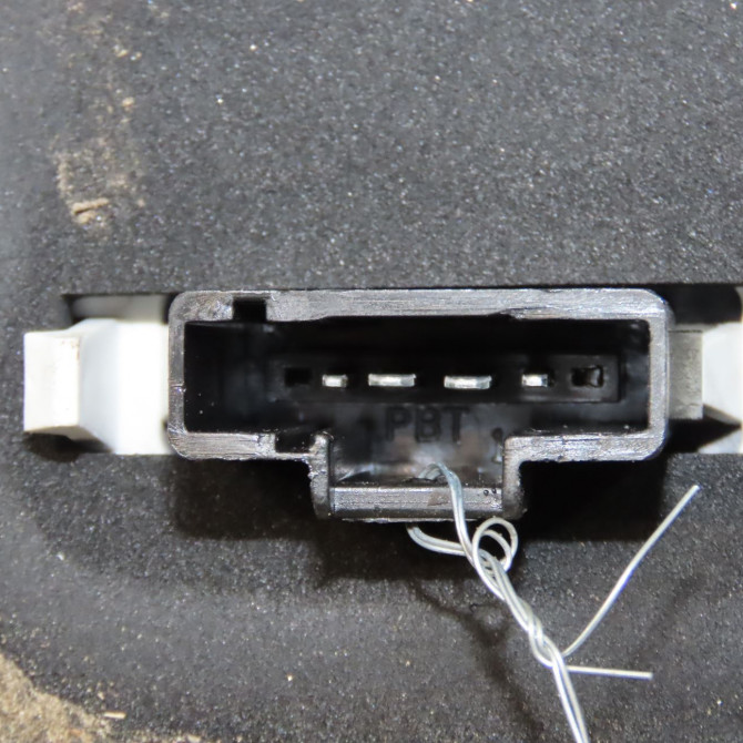 Feu arrière gauche occasion PEUGEOT 2008 Phase 1 01-2013->... 1.2i PURETECH 110ch 9678074280 3