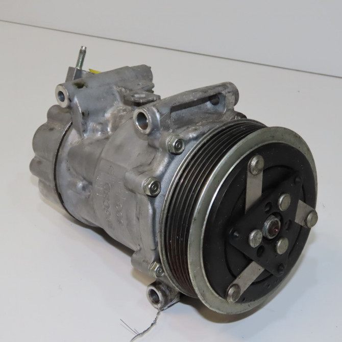 Compresseur air conditionne occasion PEUGEOT 2008 Phase 1 01-2013->... 1.2i PURETECH 110ch 9815198580 1