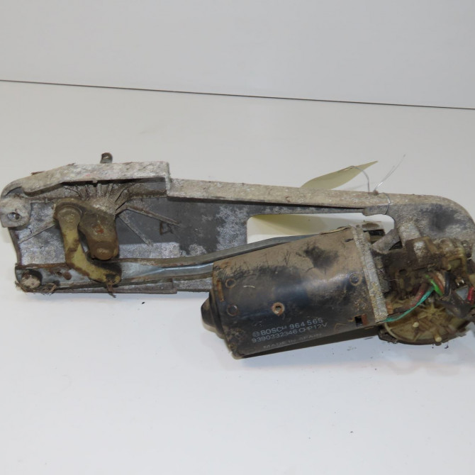 Moteur essuie-glace avant occasion CITROEN AX Phase 2 07-1991->06-1998 1.1i 95646225 2