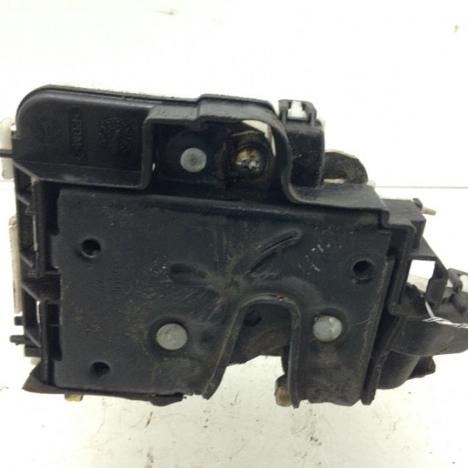 Serrure porte arg occasion VOLKSWAGEN POLO III Phase 2 11-1999->12-2001 1.4 6N4839015C 1