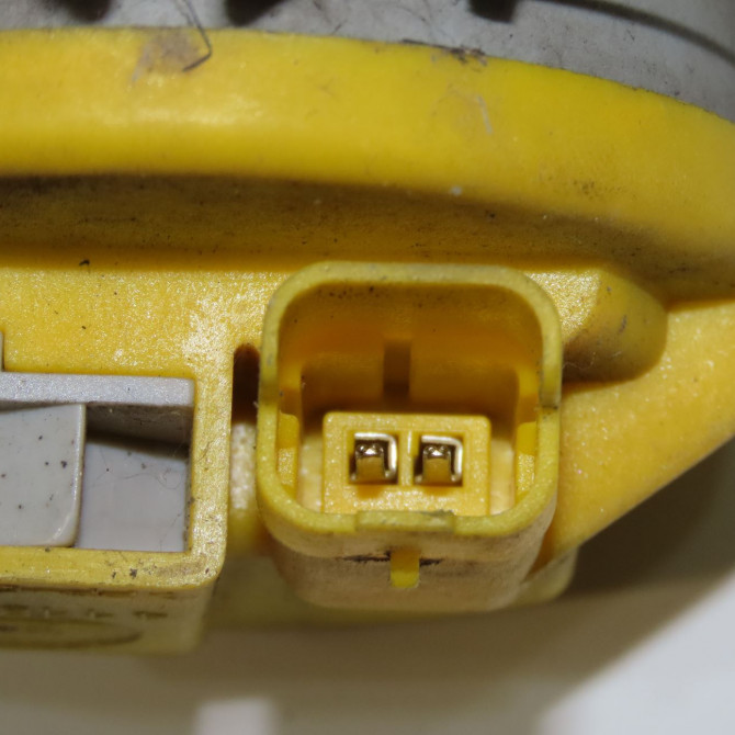 Phare antibrouillard avant droit occasion CITROEN BERLINGO II Phase 1 05-2008->01-2012 1.6 HDI 92ch 6208E1 4