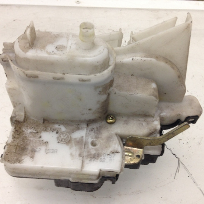 Serrure porte arg occasion VOLKSWAGEN POLO III Phase 2 11-1999->12-2001 1.4 6N4839015C 2