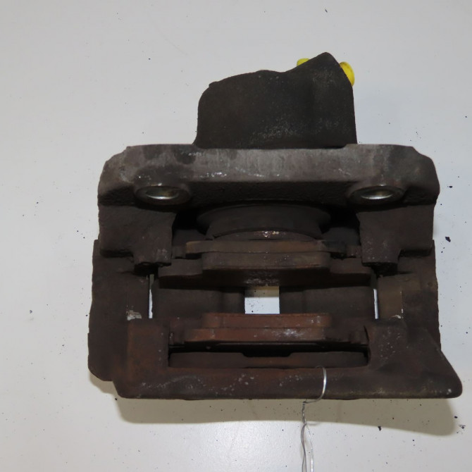 Etrier de frein avant droit occasion DACIA SANDERO I Phase 1 06-2008->10-2012 1.5 DCI 90ch 7701201770 4