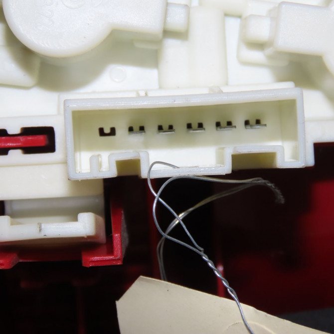 Feu arrière droit occasion B.M.W. SERIE 3 III 63216937458 3