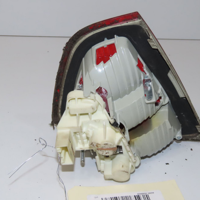 Feu arrière intérieur droit occasion B.M.W. SERIE 3 III 63216937460 2