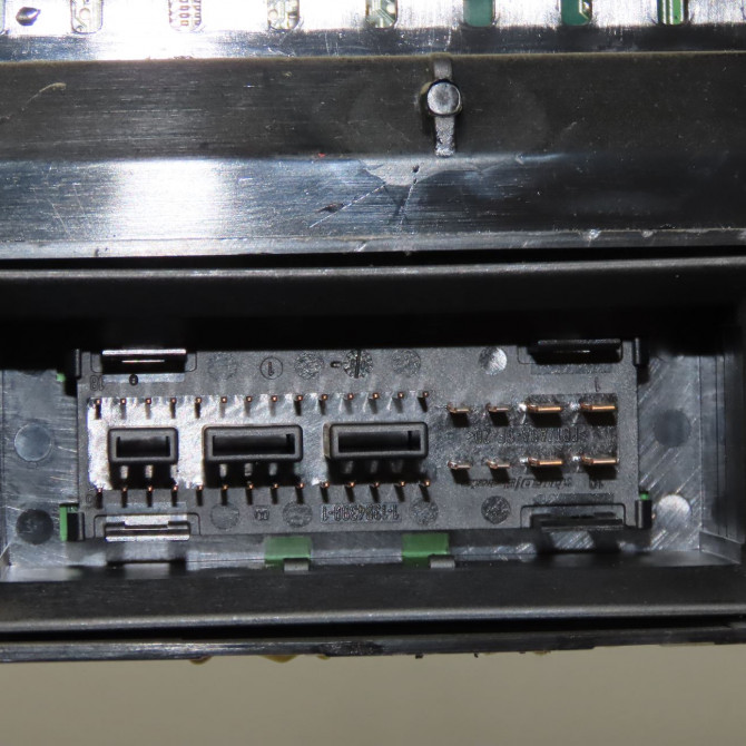 Compteur occasion SEAT LEON II Phase 2 05-2009->09-2012 1.6 TDI 105ch 1P0920927D000 3