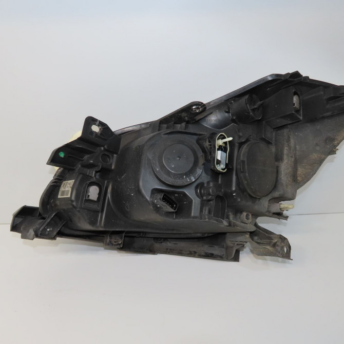 Phare droit occasion RENAULT CLIO III Phase 1 09-2005->03-2009 1.5 DCI 85ch 260100203R 2