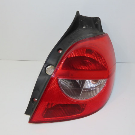 Feu arrière droit occasion RENAULT CLIO III Phase 1 09-2005->03-2009 1.5 DCI 85ch 8200459960