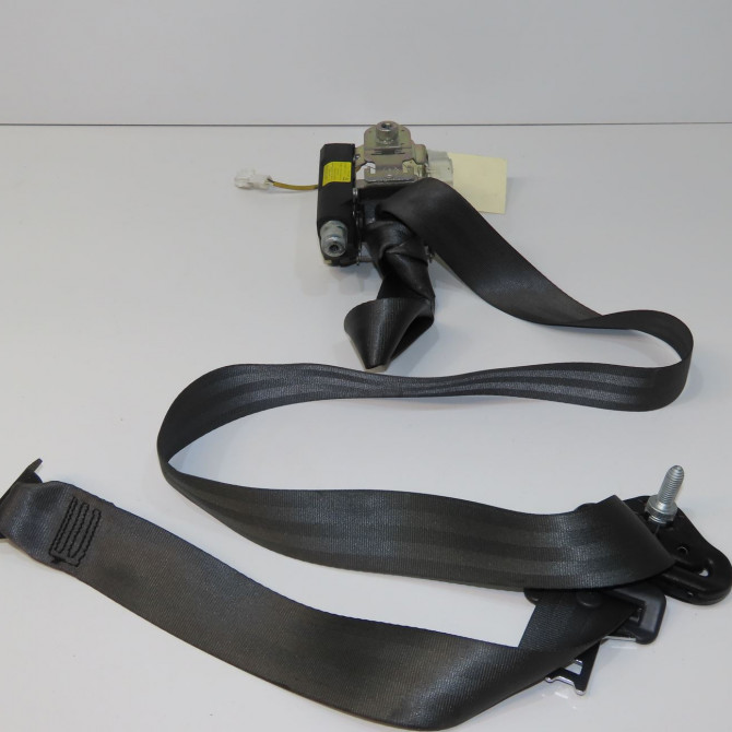 Ceinture arrière gauche occasion RENAULT CLIO III Phase 1 09-2005->03-2009 1.5 DCI 85ch 8200683950 2