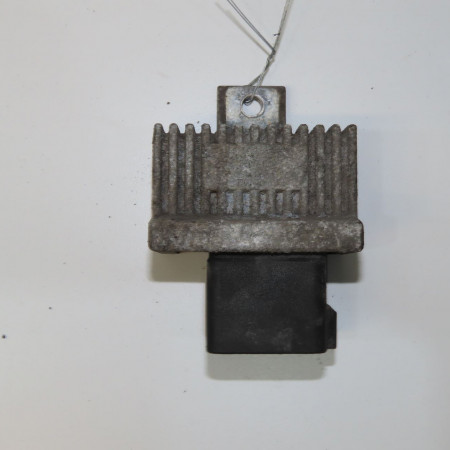 Boitier de préchauffage occasion RENAULT CLIO III Phase 1 09-2005->03-2009 1.5 DCI 85ch 7700115078