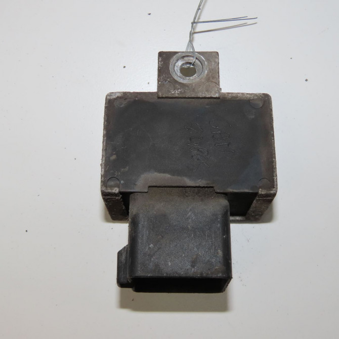 Boitier de préchauffage occasion RENAULT CLIO III Phase 1 09-2005->03-2009 1.5 DCI 85ch 7700115078 2