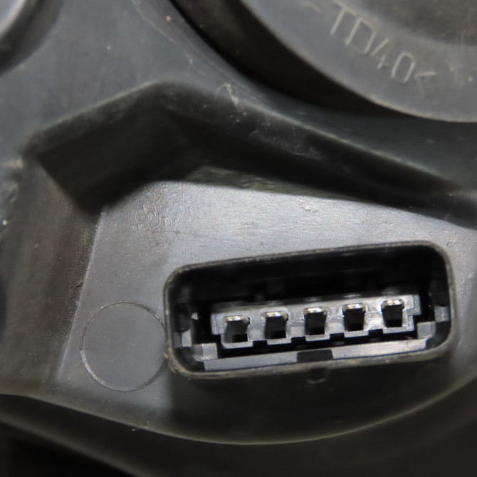 Phare gauche occasion RENAULT CLIO III Phase 1 09-2005->03-2009 1.5 DCI 70ch 260607570R 4