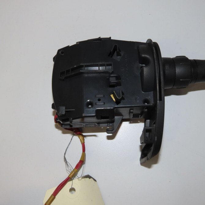 Commande clignotant occasion RENAULT CLIO III Phase 1 09-2005->03-2009 1.5 DCI 85ch 255405605R 2