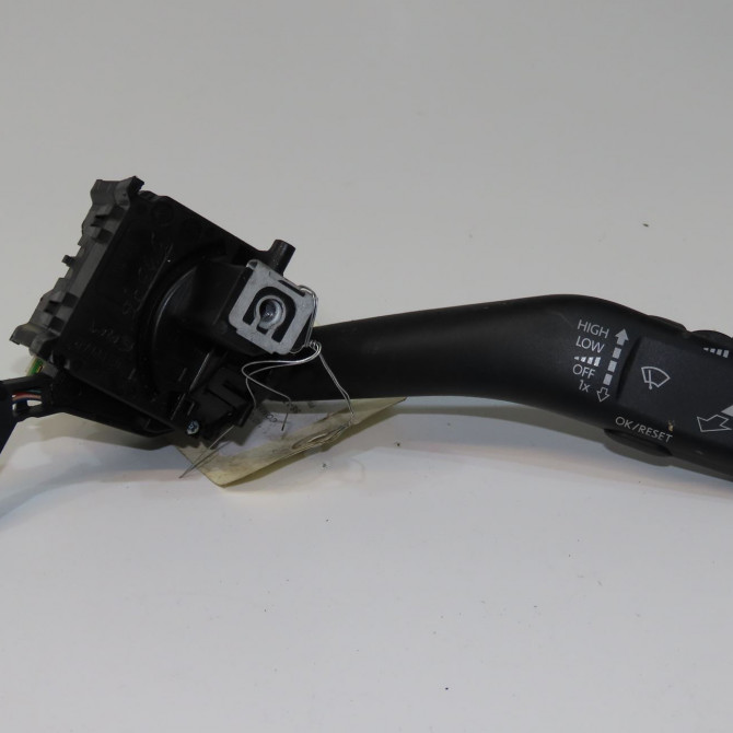 Commande essuie glace occasion SEAT LEON II Phase 2 05-2009->09-2012 1.6 TDI 105ch 1K0953519J9B9 1