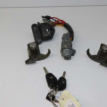 Kit serrures + antivol occasion PEUGEOT 406 COUPE Phase 1 05-1997->12-2004 4162Q0