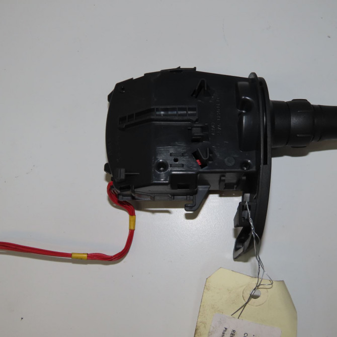 Commande clignotant occasion RENAULT CLIO III Phase 1 09-2005->03-2009 1.5 DCI 70ch 255405605R 2