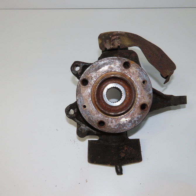 Moyeu avg occasion PEUGEOT 406 COUPE Phase 1 05-1997->12-2004 330785 1