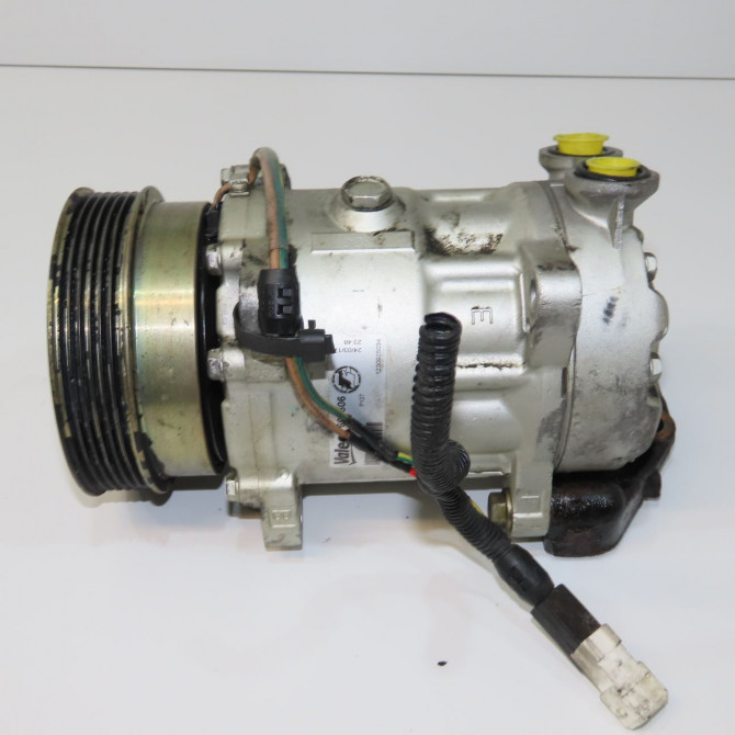 Compresseur air conditionne occasion PEUGEOT 406 COUPE Phase 1 05-1997->12-2004 6453GP 4