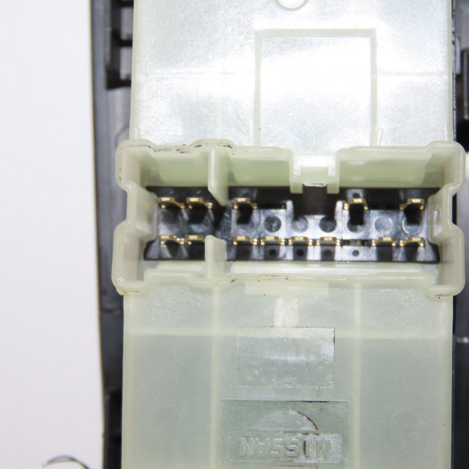 Commande lève-glace porte avant gauche occasion NISSAN NOTE I phase 2 03-2009->02-2014 1.5 DCI 86ch 25401BH12C 3