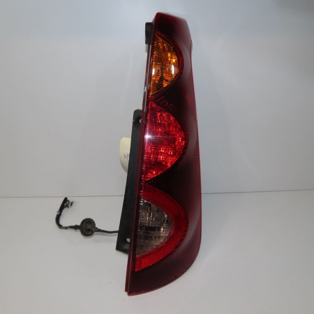 Feu arrière droit occasion NISSAN NOTE I phase 2 03-2009->02-2014 1.5 DCI 86ch 26550BH00B