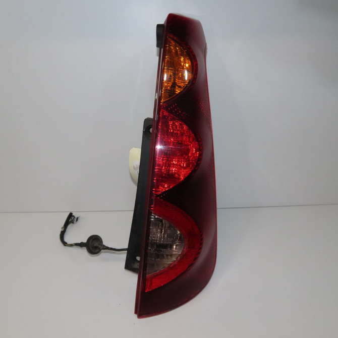 Feu arrière droit occasion NISSAN NOTE I phase 2 03-2009->02-2014 1.5 DCI 86ch 26550BH00B 1