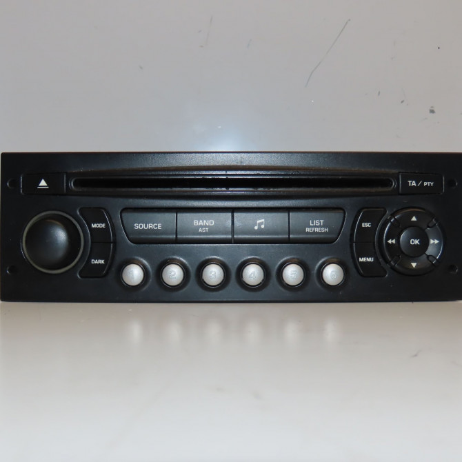 Autoradio occasion PEUGEOT 5008 I Phase 1 11-2009->12-2013 1.6 HDI 112ch 6579NQ 1