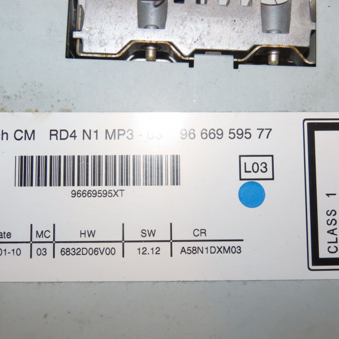 Autoradio occasion PEUGEOT 5008 I Phase 1 11-2009->12-2013 1.6 HDI 112ch 6579NQ 4