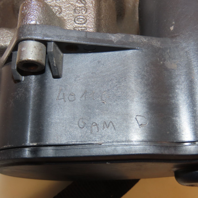 Etrier de frein arrière droit occasion PEUGEOT 308 II Phase 1 SW 02-2014->08-2017 1608998980 2