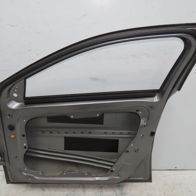 Porte avant droite occasion MERCEDES CLASSE A III phase 2 06-2015->... A160 1.5 D 90ch 1767200205 2