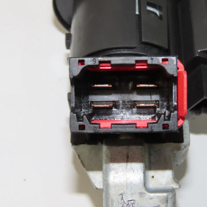 Antivol de direction occasion RENAULT CLIO III Phase 1 09-2005->03-2009 1.5 DCI 85ch 7701208408 2