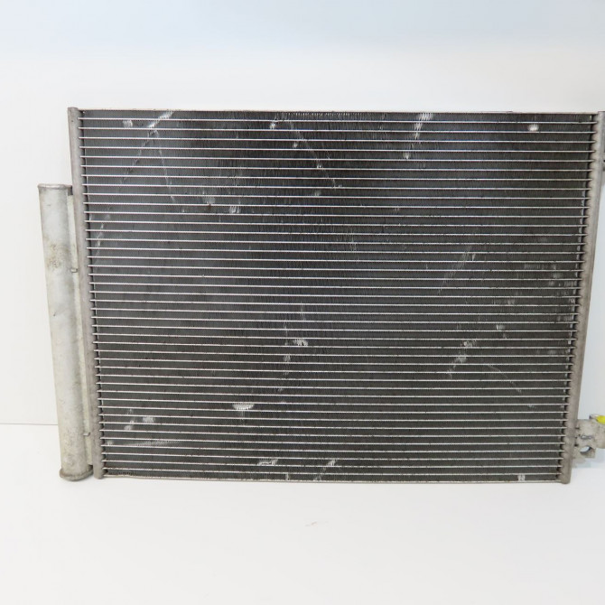 Condenseur clim occasion RENAULT CLIO IV Phase 1 07-2012->... 1.2i 120ch 921006843R 2