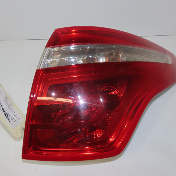 Feu arrière droit occasion CITROEN C4 PICASSO I Phase 1 01-2007->10-2013 2.0 HDi 138ch 6351CA 1