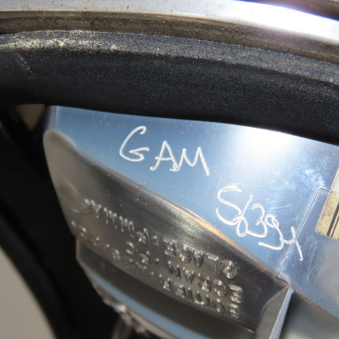 Feu arrière intérieur droit occasion CITROEN C4 PICASSO I Phase 1 01-2007->10-2013 2.0 HDi 138ch 6351CC 4