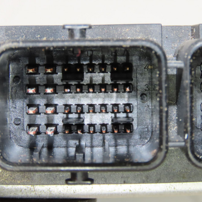 Calculateur moteur occasion CITROEN C4 PICASSO I Phase 1 01-2007->10-2013 1.6 HDi 16v 110ch 1942J1 3