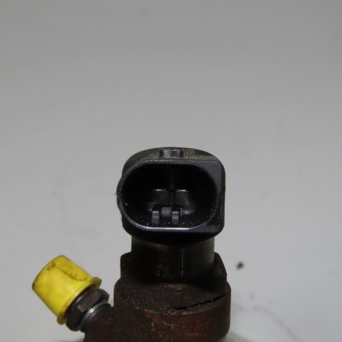 Injecteur occasion RENAULT MEGANE III Phase 2 01-2012->06-2014 1.5 DCI 110ch 166006212R 2