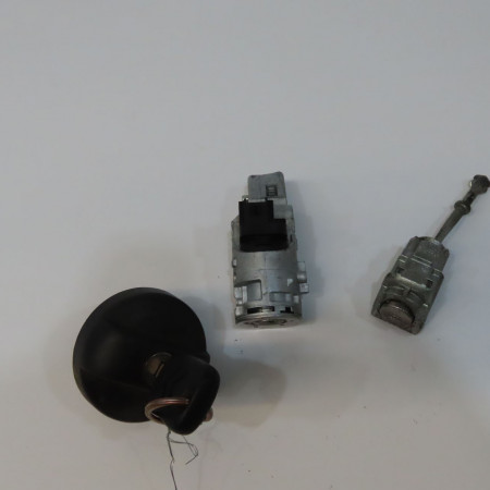 Kit serrures + antivol occasion CITROEN C3 PICASSO Phase 1 02-2009->08-2012 1.6 HDi 90ch 4162SV