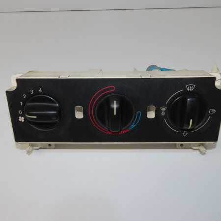 Commande de chauffage occasion PEUGEOT 306 Phase 1 09-1994->03-1997 1.9 D 6451E3