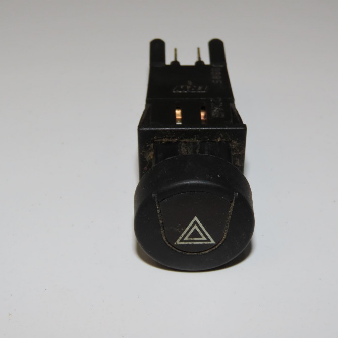 Bouton de warning occasion PEUGEOT 306 Phase 1 09-1994->03-1997 1.9 D 6552PK 1