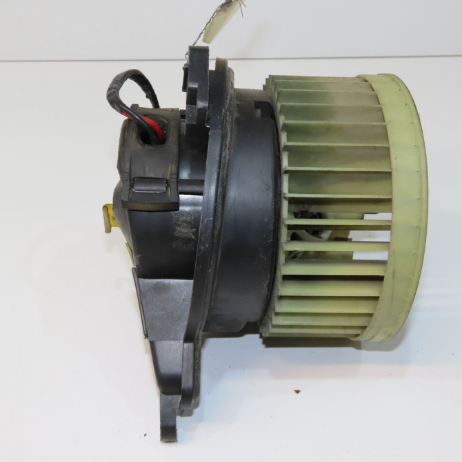 Ventilateur de chauffage occasion PEUGEOT 306 Phase 1 09-1994->03-1997 1.9 D 644195 4