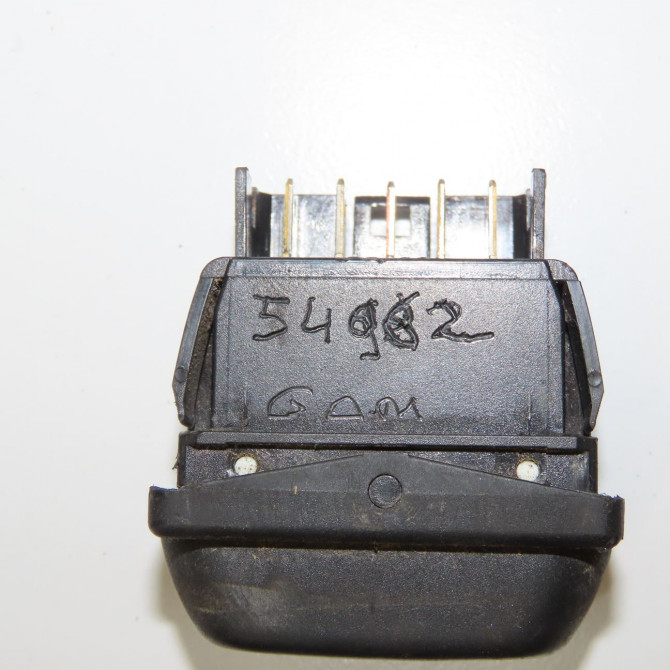 Commande lève-glace porte avant gauche occasion PEUGEOT 306 Phase 1 09-1994->03-1997 1.9 D 6552Z0 5