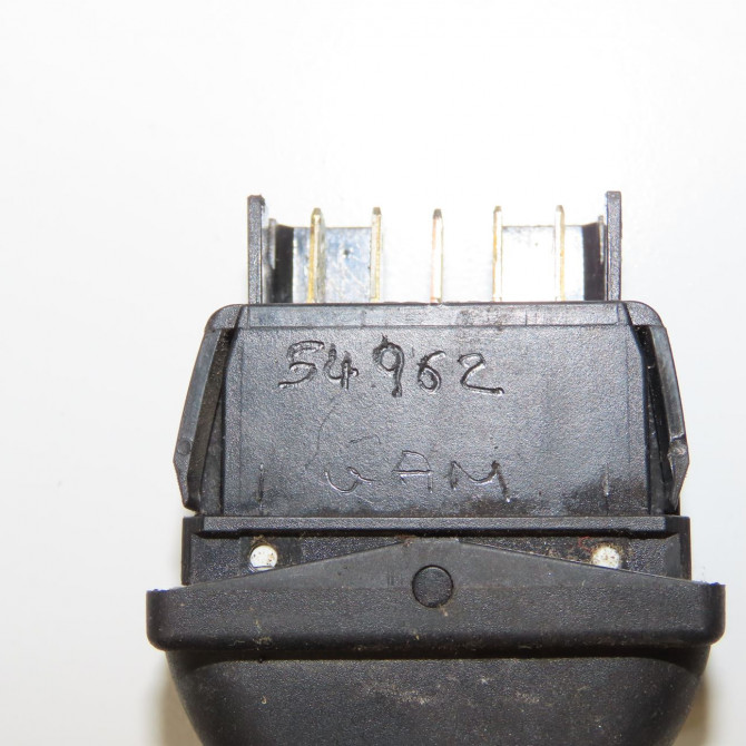 Commande lève-glace porte avant gauche occasion PEUGEOT 306 Phase 1 09-1994->03-1997 1.9 D 6552Z0 6