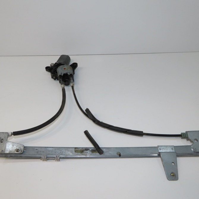 Mecanisme+moteur leve-glace avg occasion PEUGEOT 306 Phase 1 09-1994->03-1997 1.9 D 9221K9 2