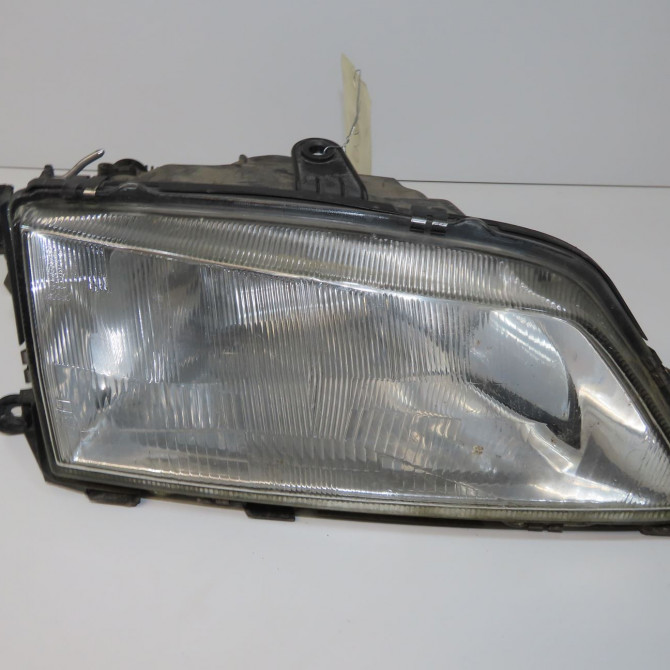 Phare droit occasion PEUGEOT 306 Phase 1 09-1994->03-1997 1.9 D 6205K7 1