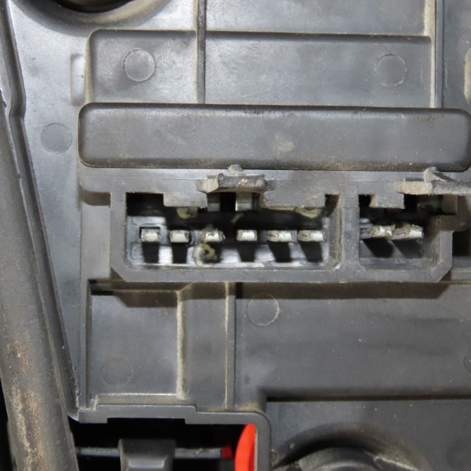 Feu arrière gauche occasion PEUGEOT 306 Phase 1 09-1994->03-1997 1.9 D 635194 3