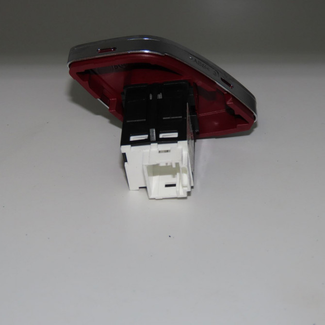 Bouton de warning occasion CITROEN C3 II Phase 2 03-2013->12-2016 1.2i 82ch 6490CY 2